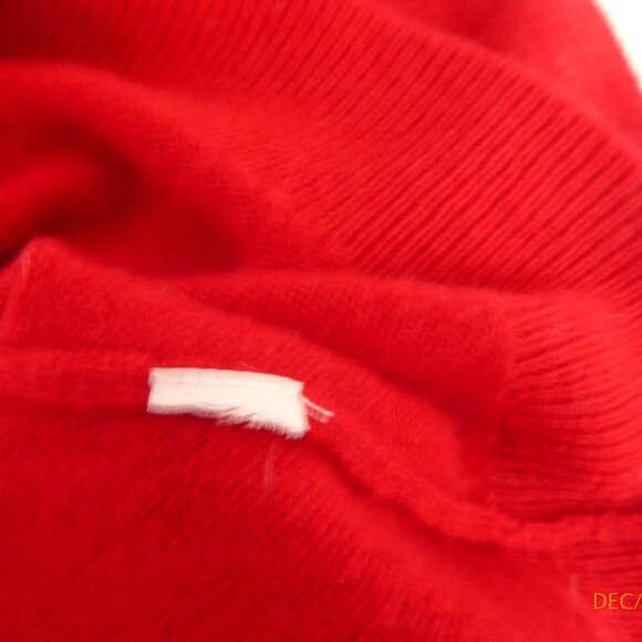 Lord and Taylor Cashmere Sweater- Large - Picture 8 of 8